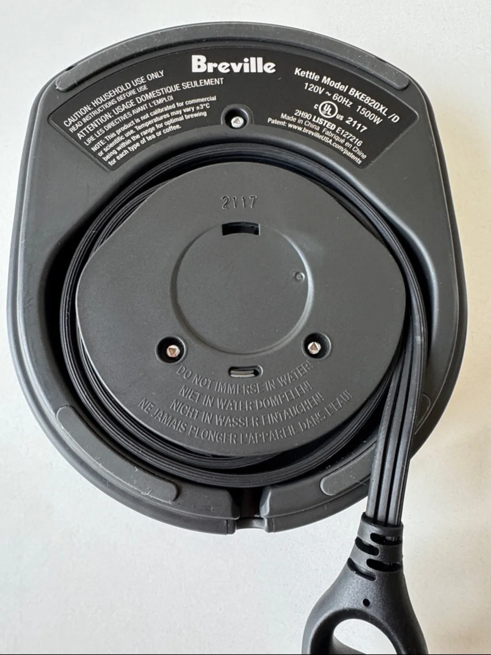 Breville BKE820XL Kettle 7-Cup Electric Kettle Brushes Stainless Steel - Picture 11 of 13